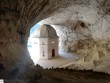 Chiesa nella grotta - tempio di Valadier